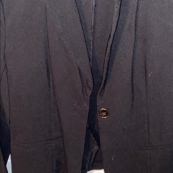 Blazer - Picture 3 of 3